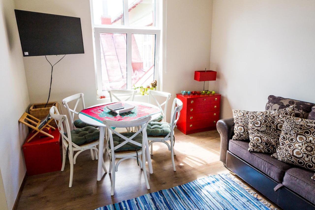 Karusselli Beach Apartment Pärnu Esterno foto